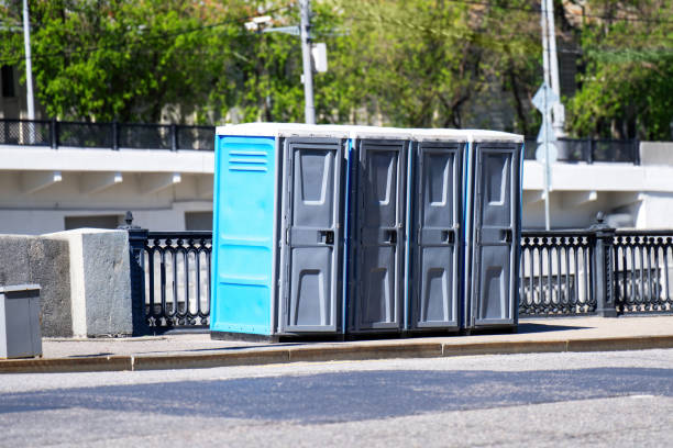 Porta potty delivery and setup in Blue Springs, MO